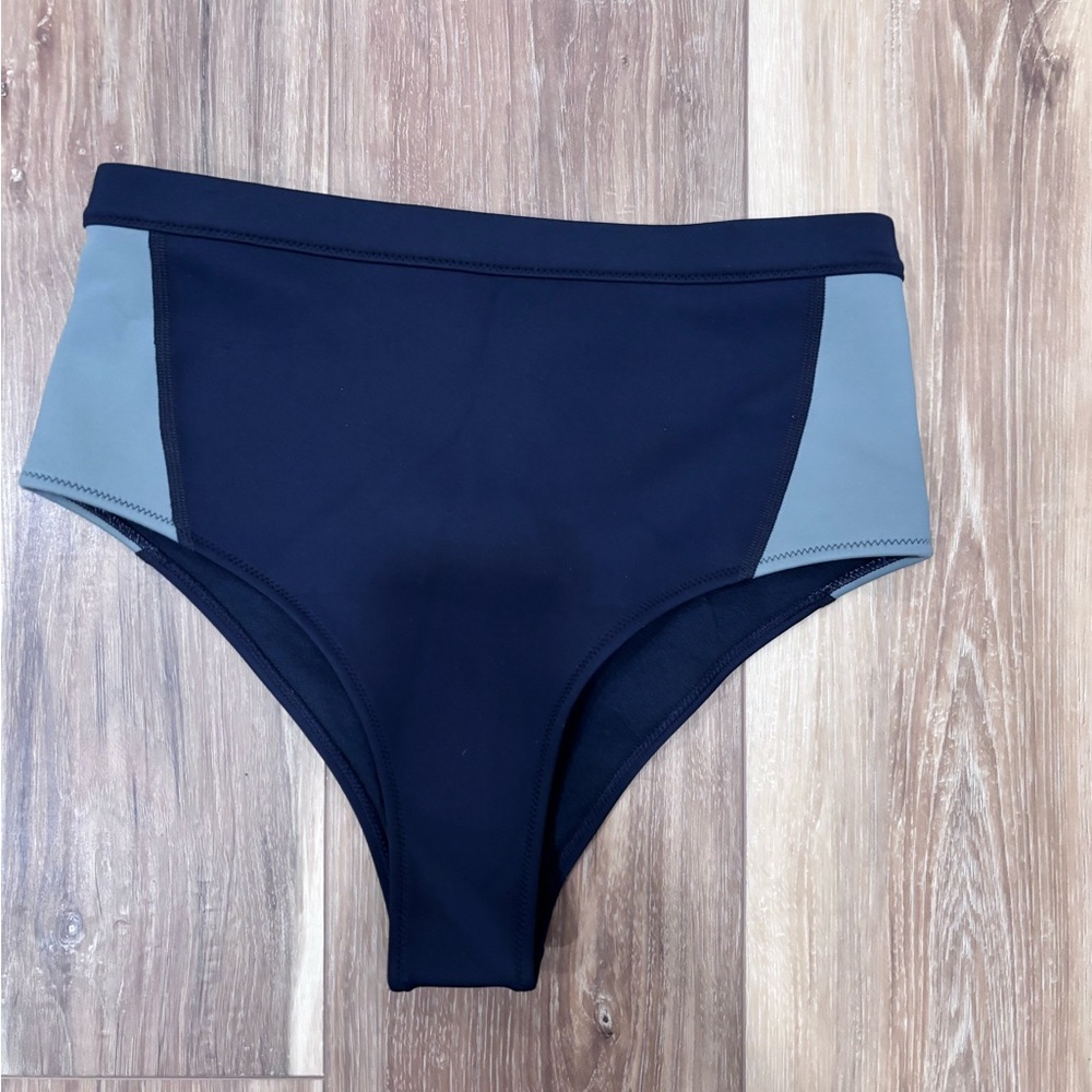 Roxy Women's Two-Tone Swim Bottom